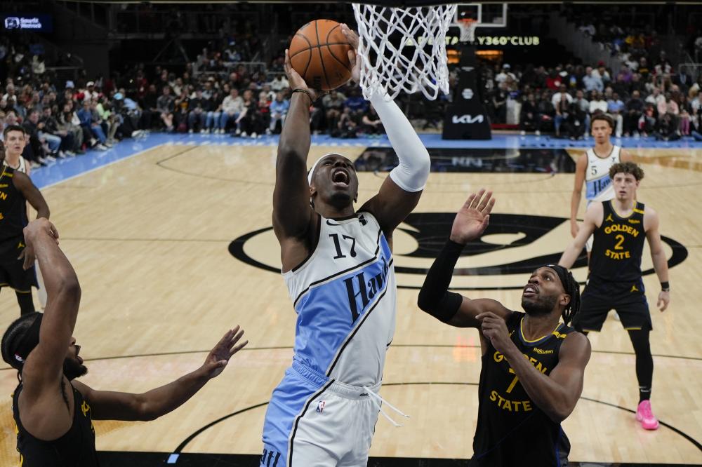 美媒：湖人和勇士正积极探索引进鹈鹕球员赫伯特·琼斯